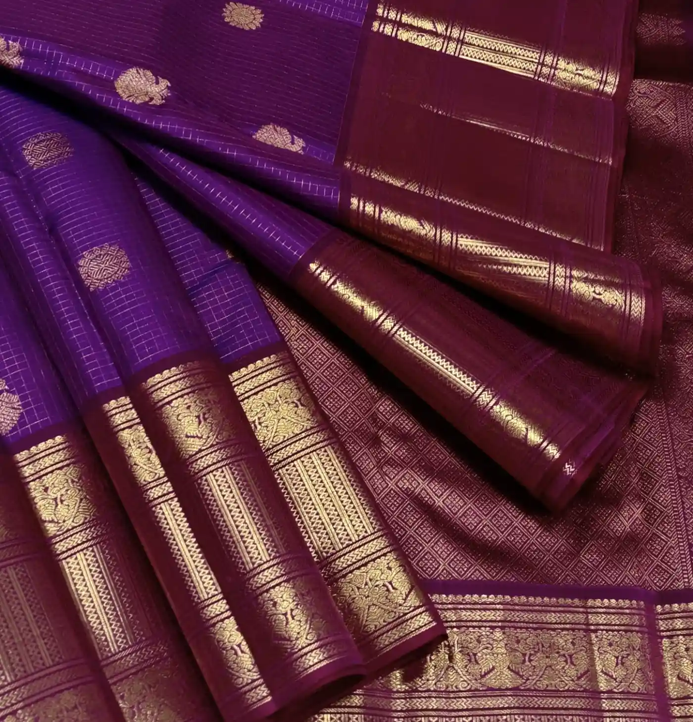 Bright Violet & Copper Gold Kanjivaram Saree